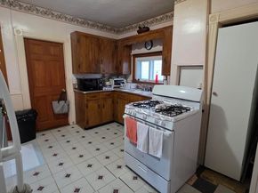 74 Wordsworth St, Revere MA 02151