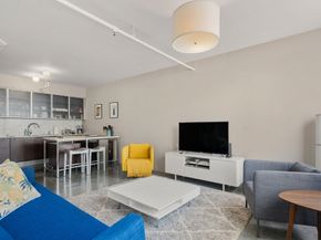 453 Washington St 7E, Boston MA 02111