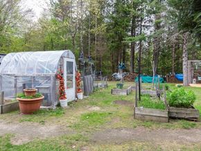 491 Mount Elam Rd, Fitchburg MA 01420