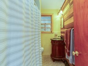 491 Mount Elam Rd, Fitchburg MA 01420