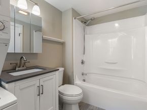 67-71 North St, Hingham MA 02043