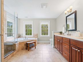 3 Notch Dr, Westford MA 01886