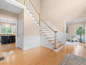 3 Notch Dr, Westford MA 01886