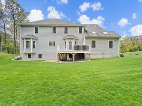 3 Notch Dr, Westford MA 01886