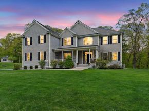3 Notch Dr, Westford MA 01886