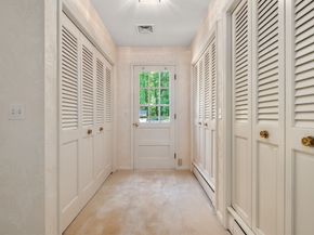 37 Driftwood Dr, Holden MA 01520