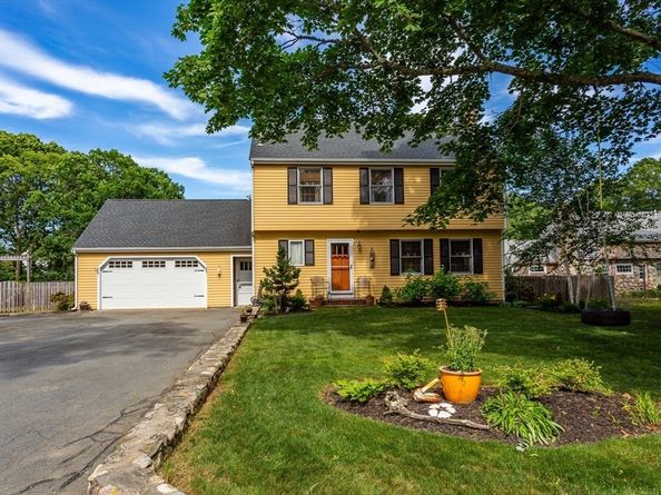 1 Ocean Dr, Mattapoisett MA 02739