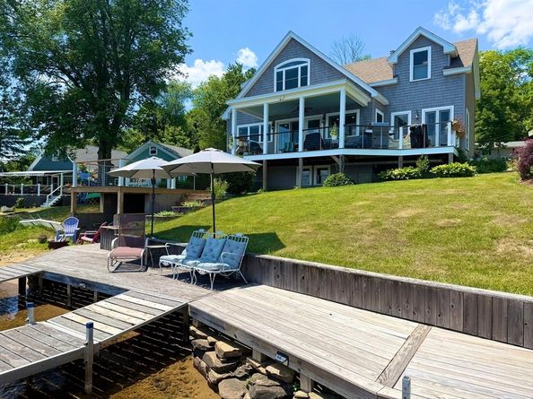 121 Maple St, East Brookfield MA 01515