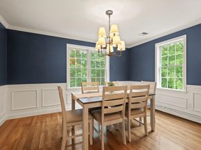 5 Winchester Rd, Medway MA 02053