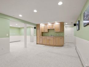 5 Winchester Rd, Medway MA 02053