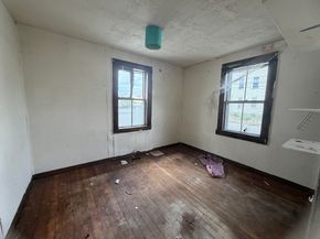 19 Swampscott Ave, Peabody MA 01961