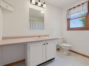 320 North St, Tewksbury MA 01876