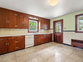 52-54 Loomis Ave, Watertown MA 02472