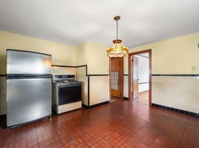 52-54 Loomis Ave, Watertown MA 02472