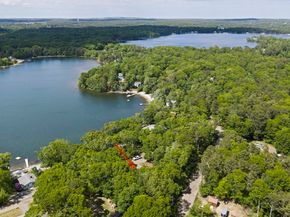 131 Lakeview Blvd, Plymouth MA 02360