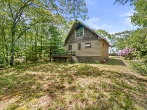 131 Lakeview Blvd, Plymouth MA 02360