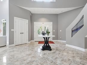 8 Janice Ave, North Reading MA 01864