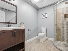 8 Janice Ave, North Reading MA 01864