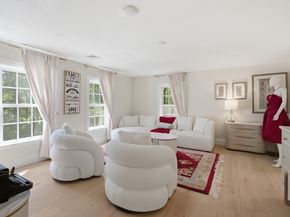 31 B0yles Street, Beverly MA 01915