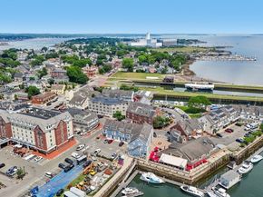 74A Wharf J7, Salem MA 01970
