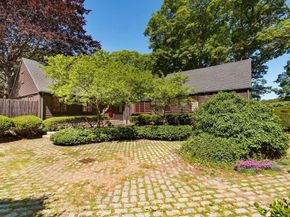 69 Dolliver Neck Rd, Gloucester MA 01930