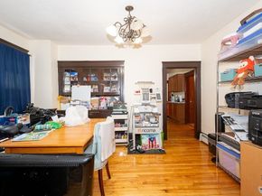 126 Sterling St, Worcester MA 01610