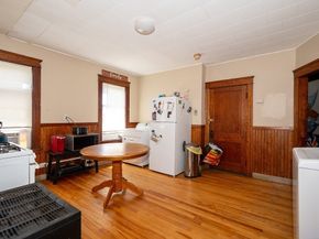 126 Sterling St, Worcester MA 01610