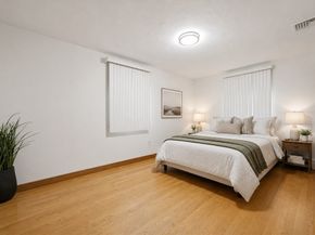 10 Richardson Cir, Saugus MA 01906