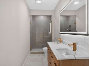 21 Hutchinson 1, Winthrop MA 02152