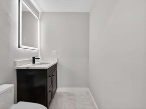 21 Hutchinson 1, Winthrop MA 02152