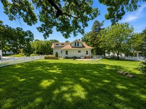 186 Prospect St, Leominster MA 01453