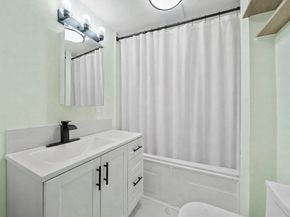73 Laurie Ave, Abington MA 02351