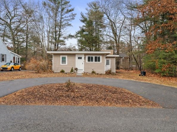 73 Laurie Ave, Abington MA 02351