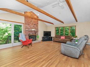 83 Tanglewood Dr, Stoughton MA 02072