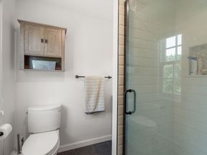 18 Hearthstone Cir, Wayland MA 01778
