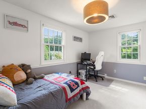 18 Hearthstone Cir, Wayland MA 01778