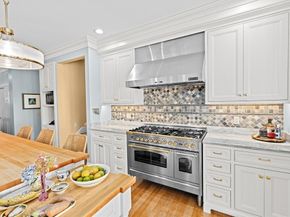 3 Daisy Way, Mattapoisett MA 02739