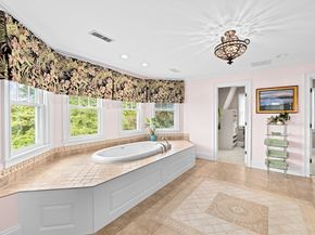 3 Daisy Way, Mattapoisett MA 02739