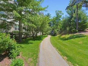 15 Morgan Dr 205, Natick MA 01760