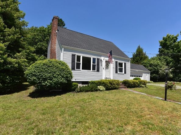 123 Richland Road, Norwood MA 02062