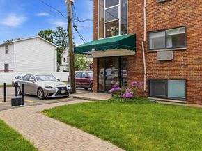 596 American Legion Hwy 3, Boston MA 02131