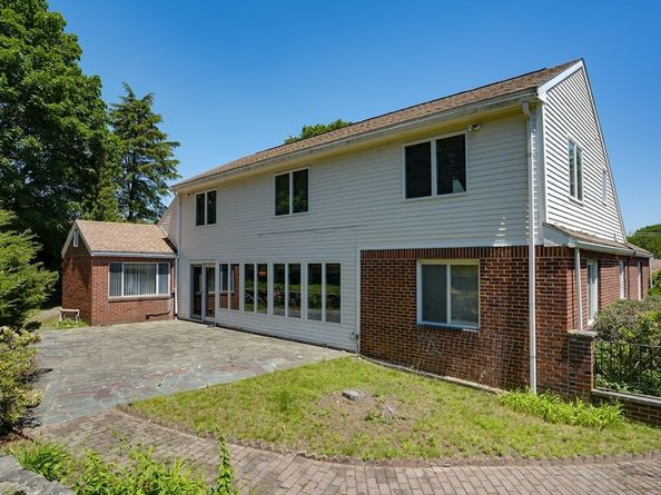 262 Clifton St, Belmont MA 02478