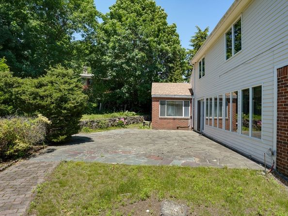 262 Clifton St, Belmont MA 02478