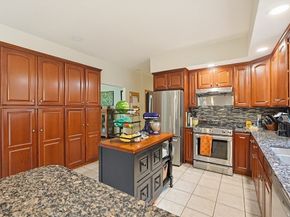 10 Amanda Street, Middleboro MA 02346