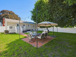 23 Kosciusko St, Peabody MA 01960