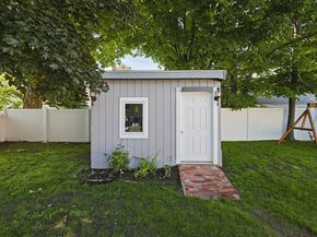 23 Kosciusko St, Peabody MA 01960