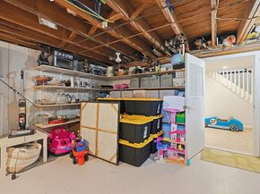 23 Kosciusko St, Peabody MA 01960