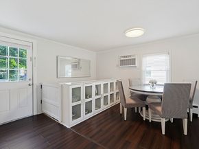 23 Kosciusko St, Peabody MA 01960