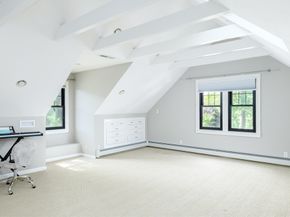 21 Round Table Road, Shrewsbury MA 01545