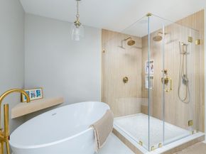 21 Round Table Road, Shrewsbury MA 01545